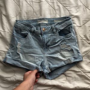 PacSun ripped super stretch shortie